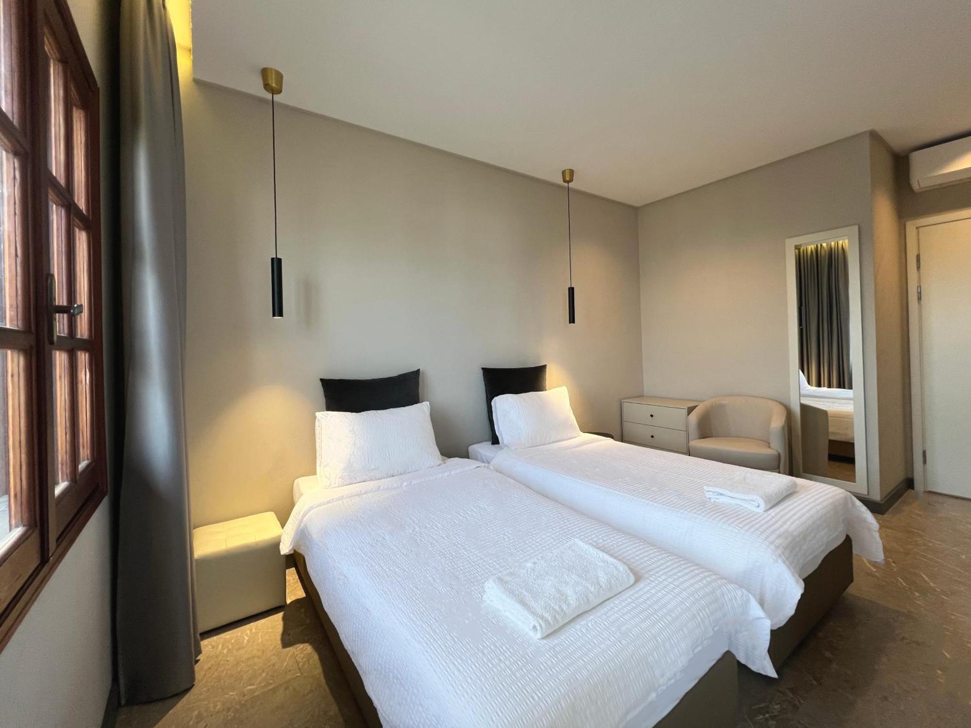 Viva Properties Ouranoupoli Exterior photo