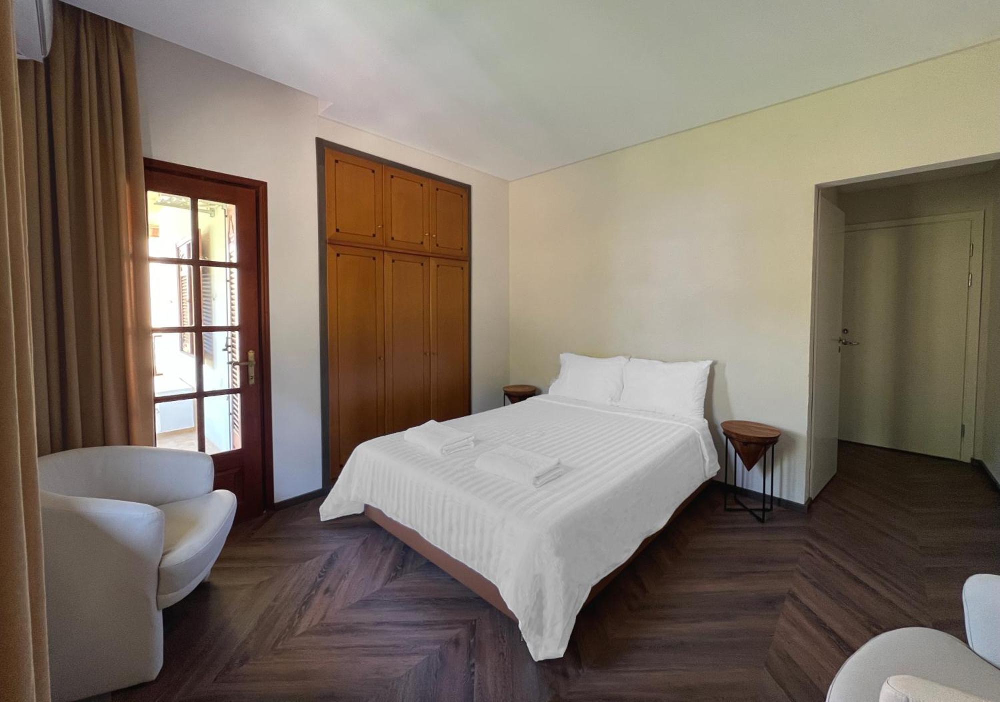 Viva Properties Ouranoupoli Exterior photo
