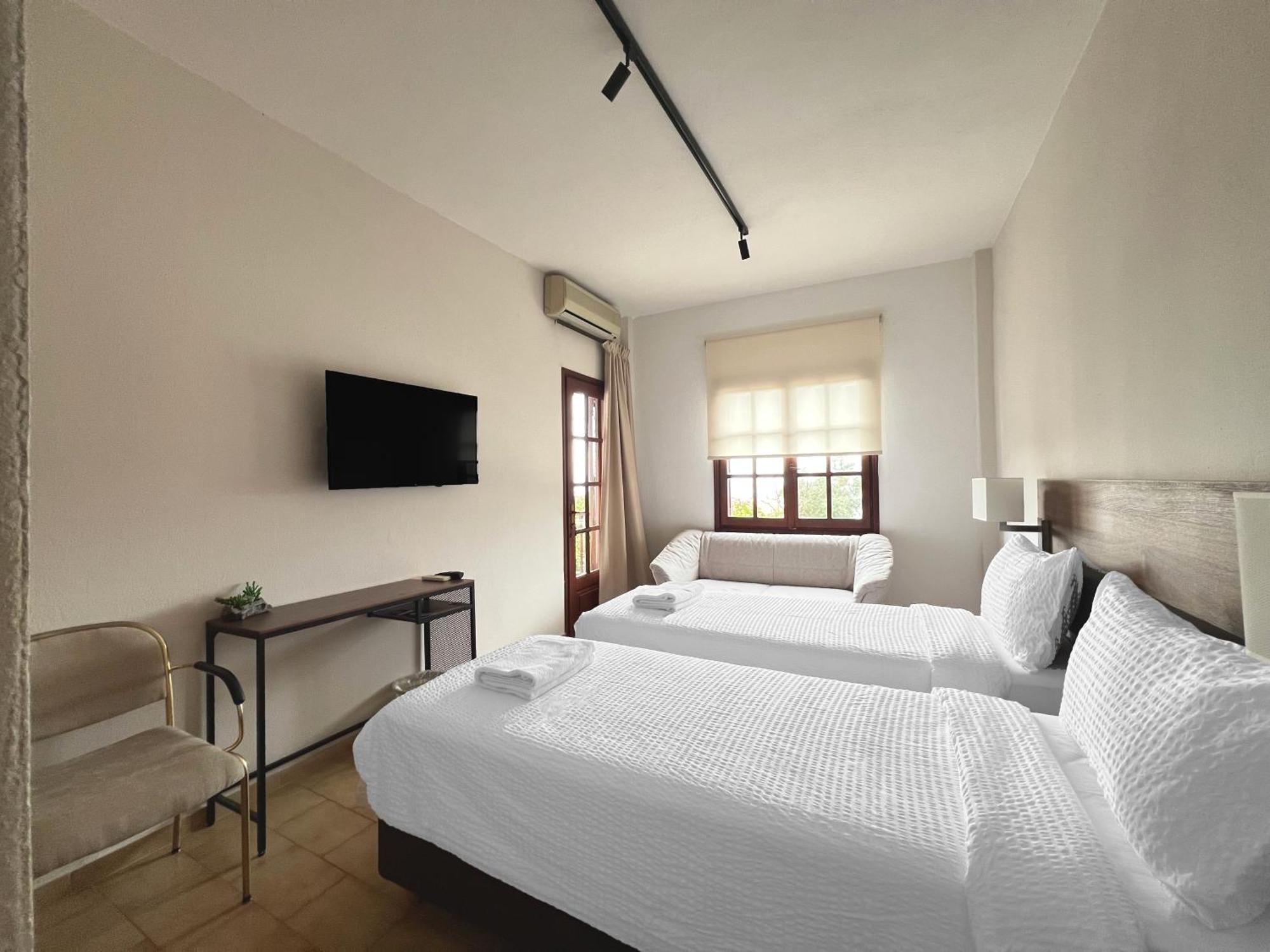 Viva Properties Ouranoupoli Exterior photo