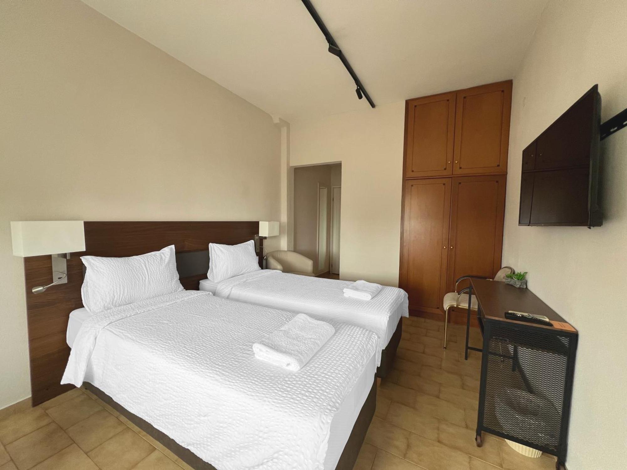 Viva Properties Ouranoupoli Exterior photo